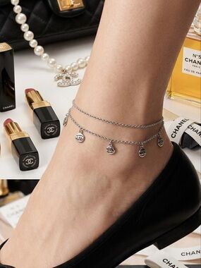 5 cc charms ankle bracelet.